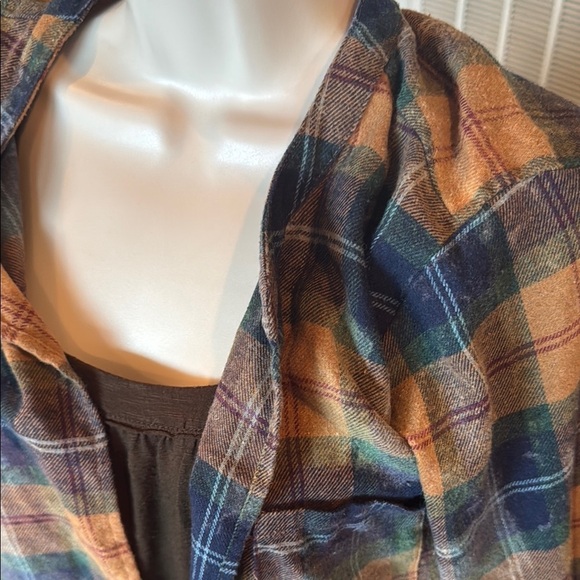 Hem & Thread Blue and Orange Plaid flannel duster - Picture 2 of 4